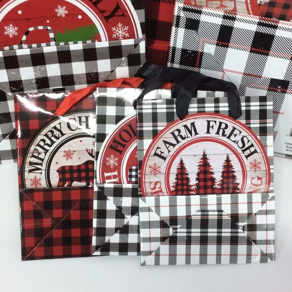 Christmas Gift Bags 7 Piece Set Red/Black Buffalo Check 3 Sizes Ribbon Handles